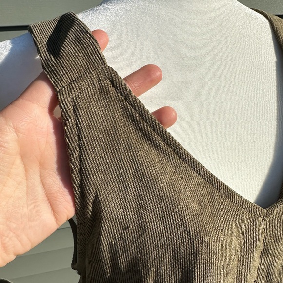 Green Midi Dress Size M - Picture 7 of 7